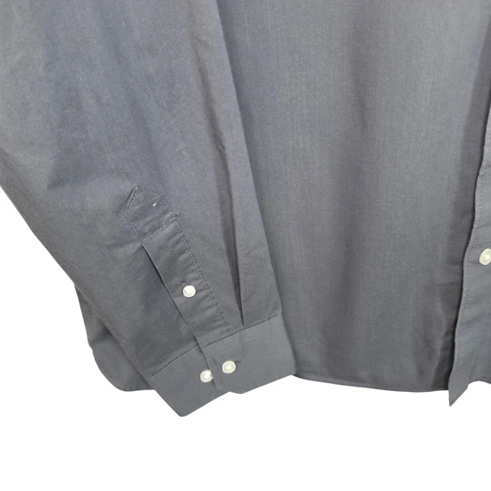 Van Heusen Dress Shirt Mens XL 17-17.5 Gray Button Never Tuck Regular Fit Career